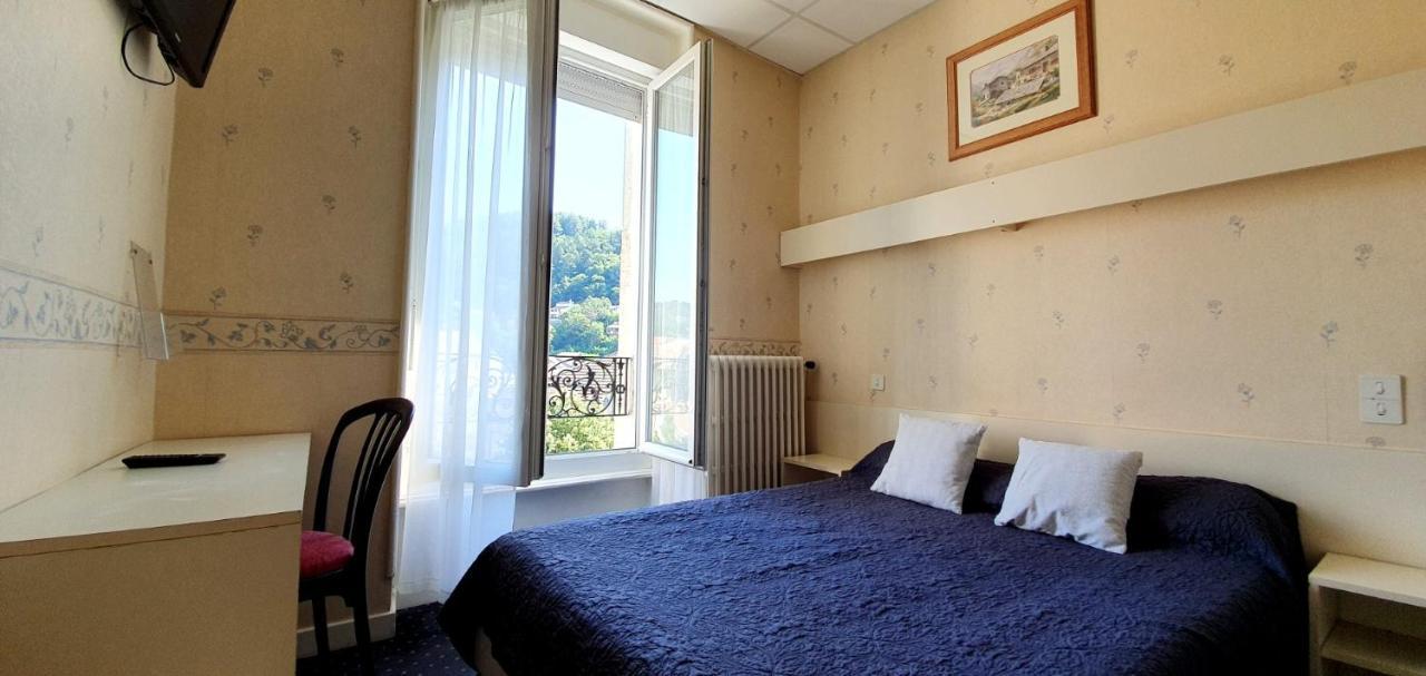 Hôtel Saint Jean Vals-les-Bains Buitenkant foto